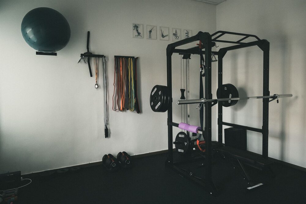 Attrezzatura della sala training Fit Clinic
